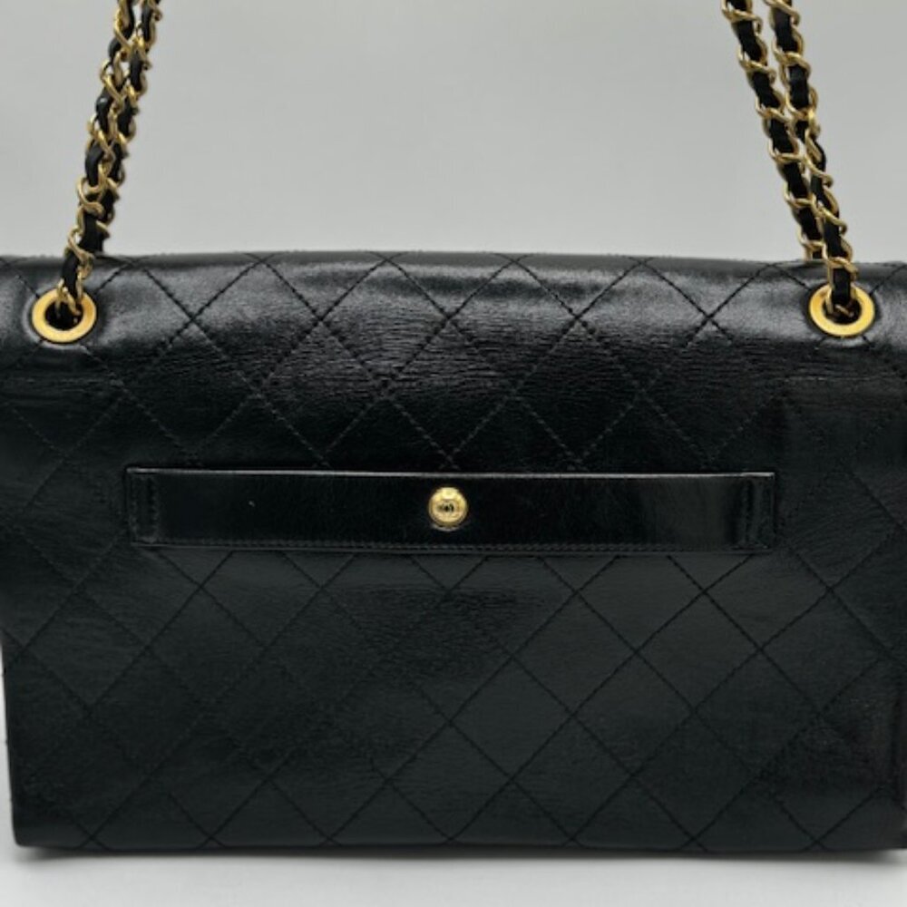 Chanel Chain Stitched Calfskin Flap Bag Medium Black Shoulder bag - Picture 10 of 17